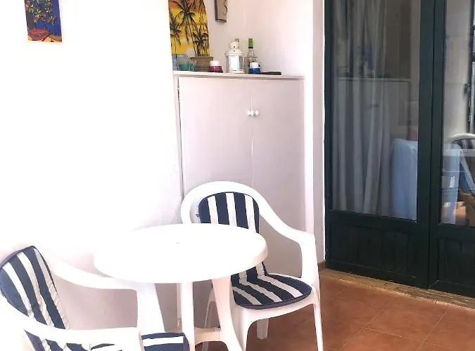 Casa Joe, Cosy One Bedroom On Popular Complex With Pool