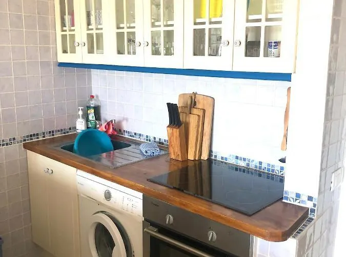 Apartment Casa Joe, Cosy One Bedroom On Popular Complex With Pool *