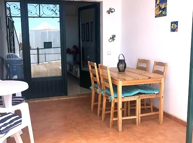 Casa Joe, Cosy One Bedroom On Popular Complex With Pool *