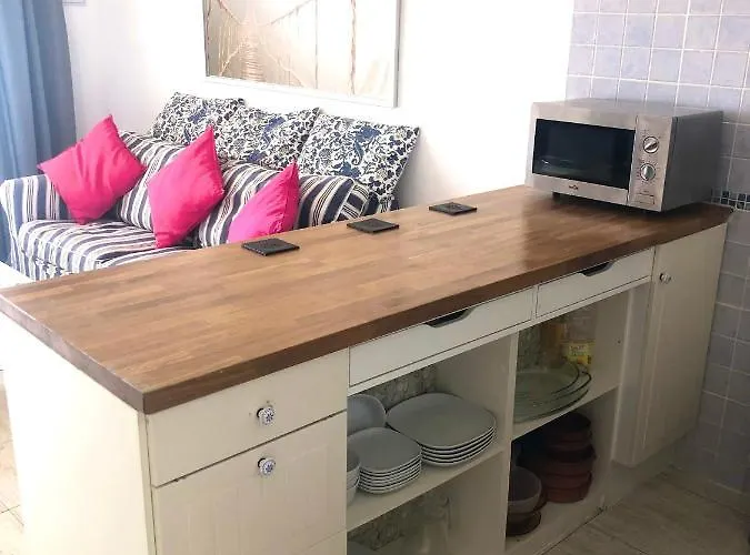 Appartamento Casa Joe, Cosy One Bedroom On Popular Complex With Pool